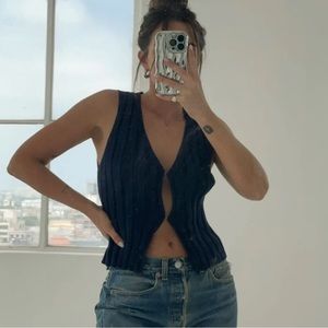 Rumored Prince street ribbed top L